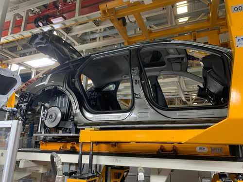 全力以赴拼經濟 神龍汽車成都工廠7月產能創新高